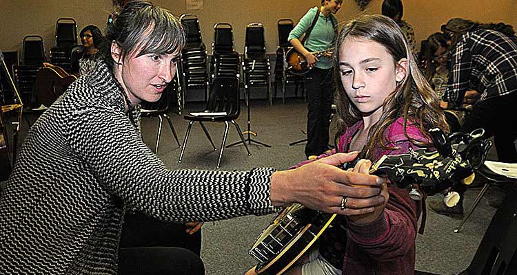 Bluegrass music enlightens youth