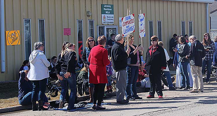 Public protests library cuts