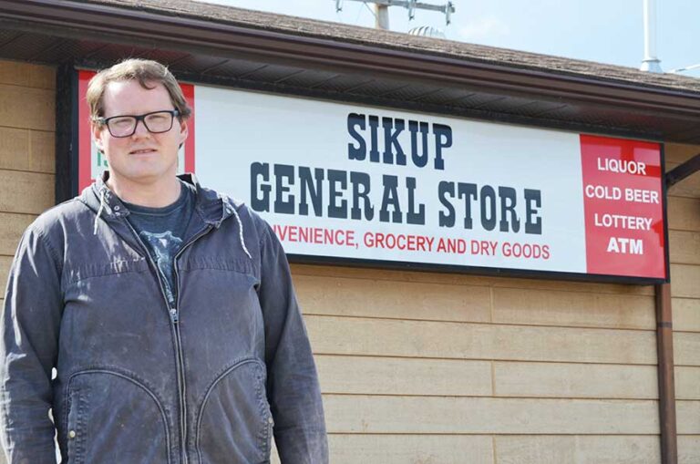 Sikup store marks 40 years