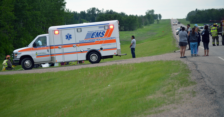 Highway 304 closed near Makwa