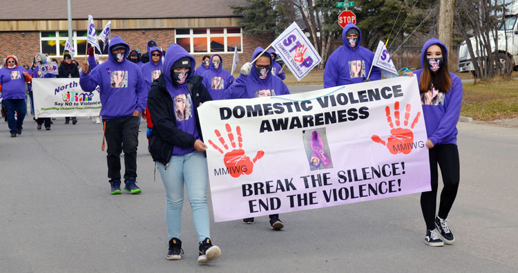 Walk focuses on domestic violence