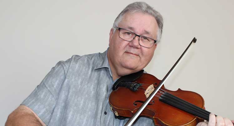 Renowned fiddle player coming to M.L.