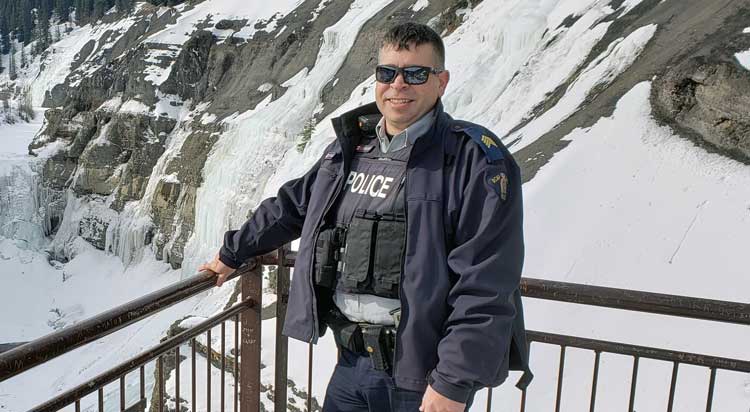 M.L. RCMP welcomes new commander