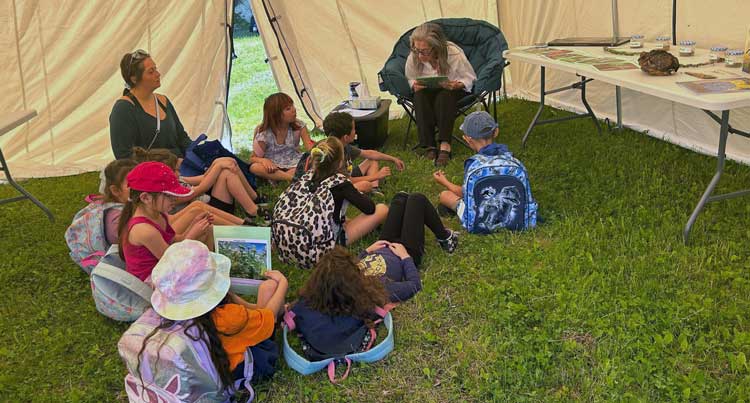 Students learn about Métis culture