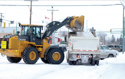 City, businesses pleased with downtown snow removal City, businesses pleased with downtown snow removal