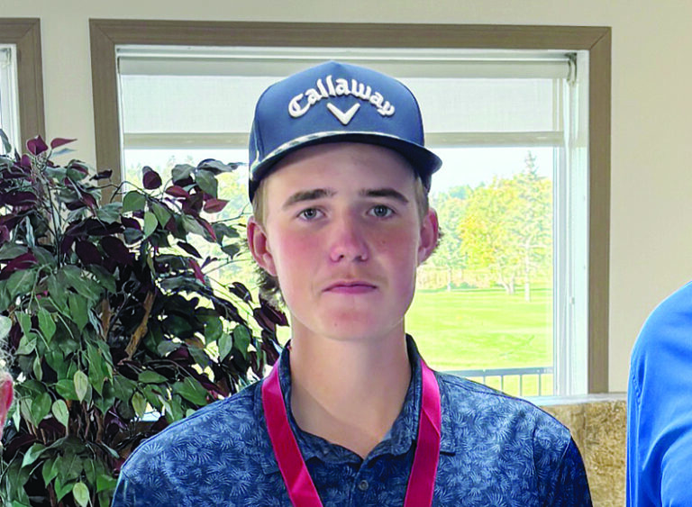Gutek advances to SHSAA golf provincials