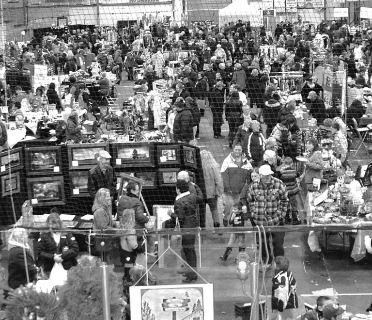 Holly Berry Xmas Craft Show is back