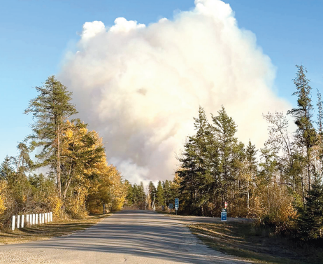 Wildfire erupts at Kimball Lake
